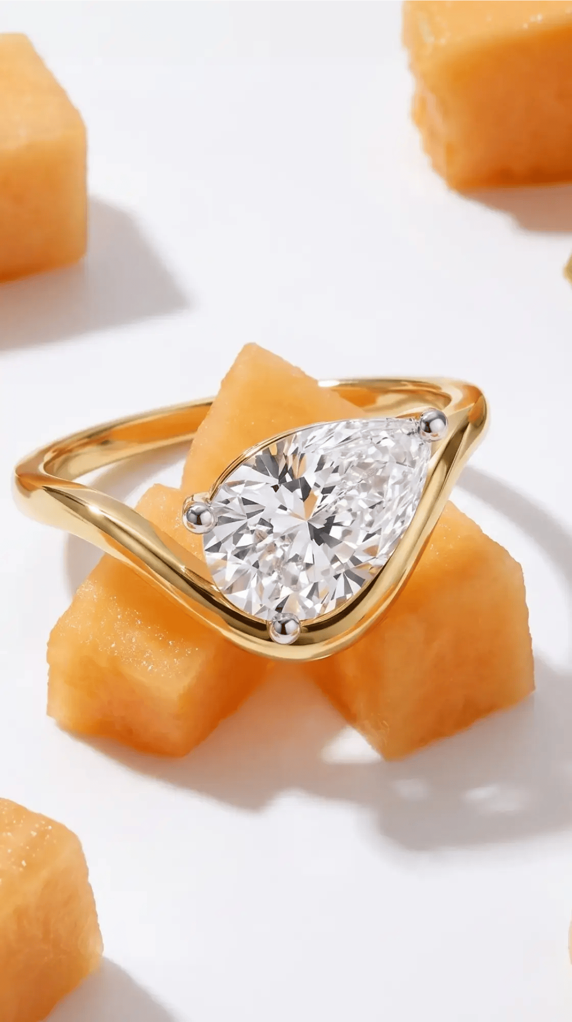 EDEN CREST RING